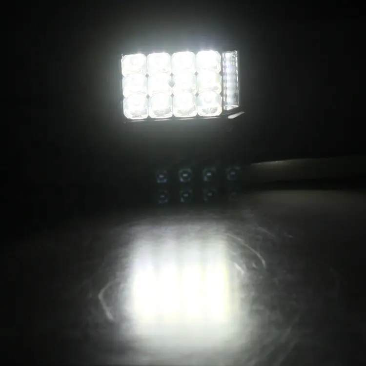 X-7SEVEN 4 Inch 18W Triple Row LED Combo Beam Side Shooter - WLXSS01